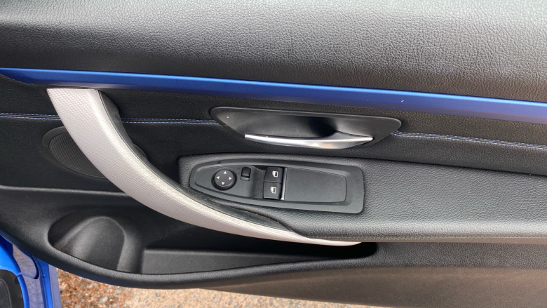 BMW 4 Series 420i M Sport 2dr Auto Petrol Coupe